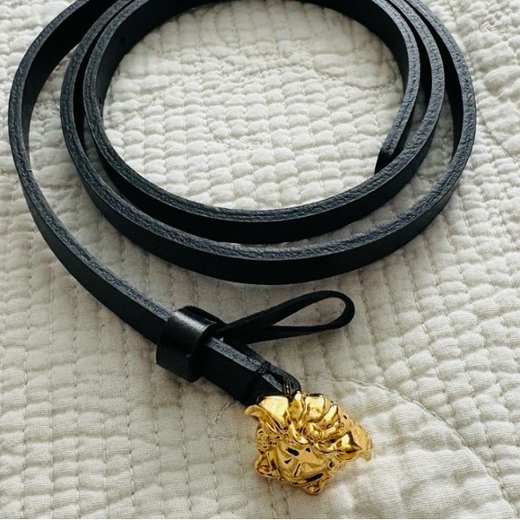 Versace La Medusa Leather Belt Authentic - Picture 2 of 11